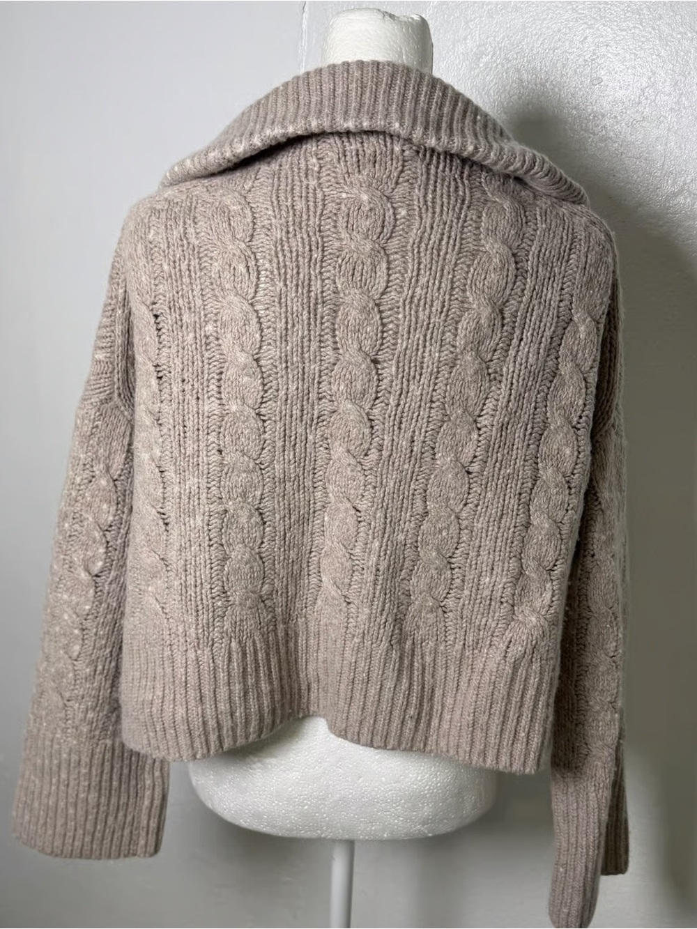 Abercrombie & Fitch Cable Knit Merino Wool Blend Full Zip Sweater - Picture 3 of 3